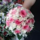 sbc 689 pembe ve beyaz gül gelin buketi