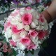 sbc 689 pembe ve beyaz gül gelin buketi