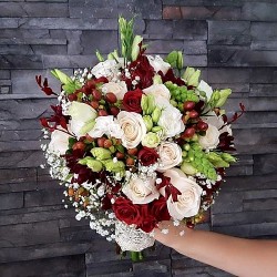 SBC 0054 BORDO SOMON TREND GELİN EL BUKETİ